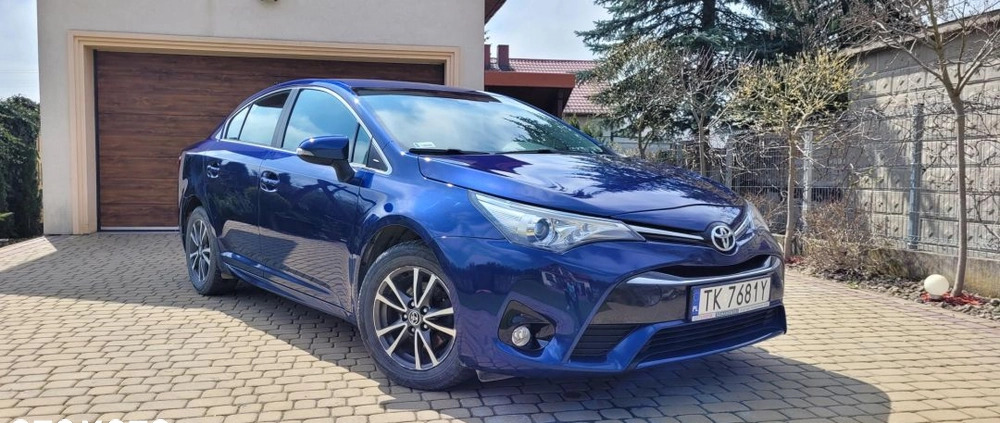 Toyota Avensis cena 52500 przebieg: 158600, rok produkcji 2017 z Kielce małe 106